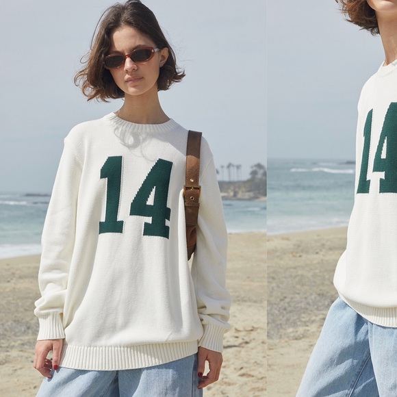 Brandy Melville Nico 14 Sweater - Picture 2 of 7